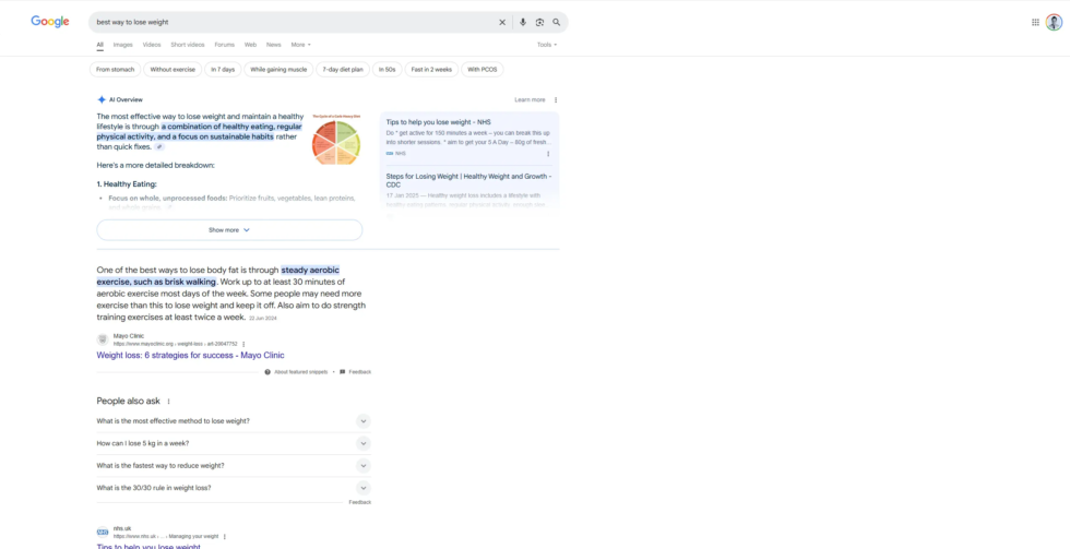 Une A.I. overview pour la recherche "Best way to loose weight"